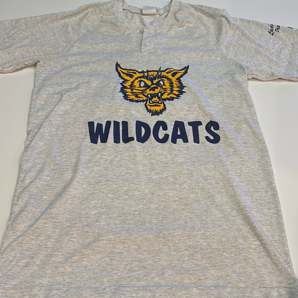 Vintage Wildcats BIKE brand tshirt